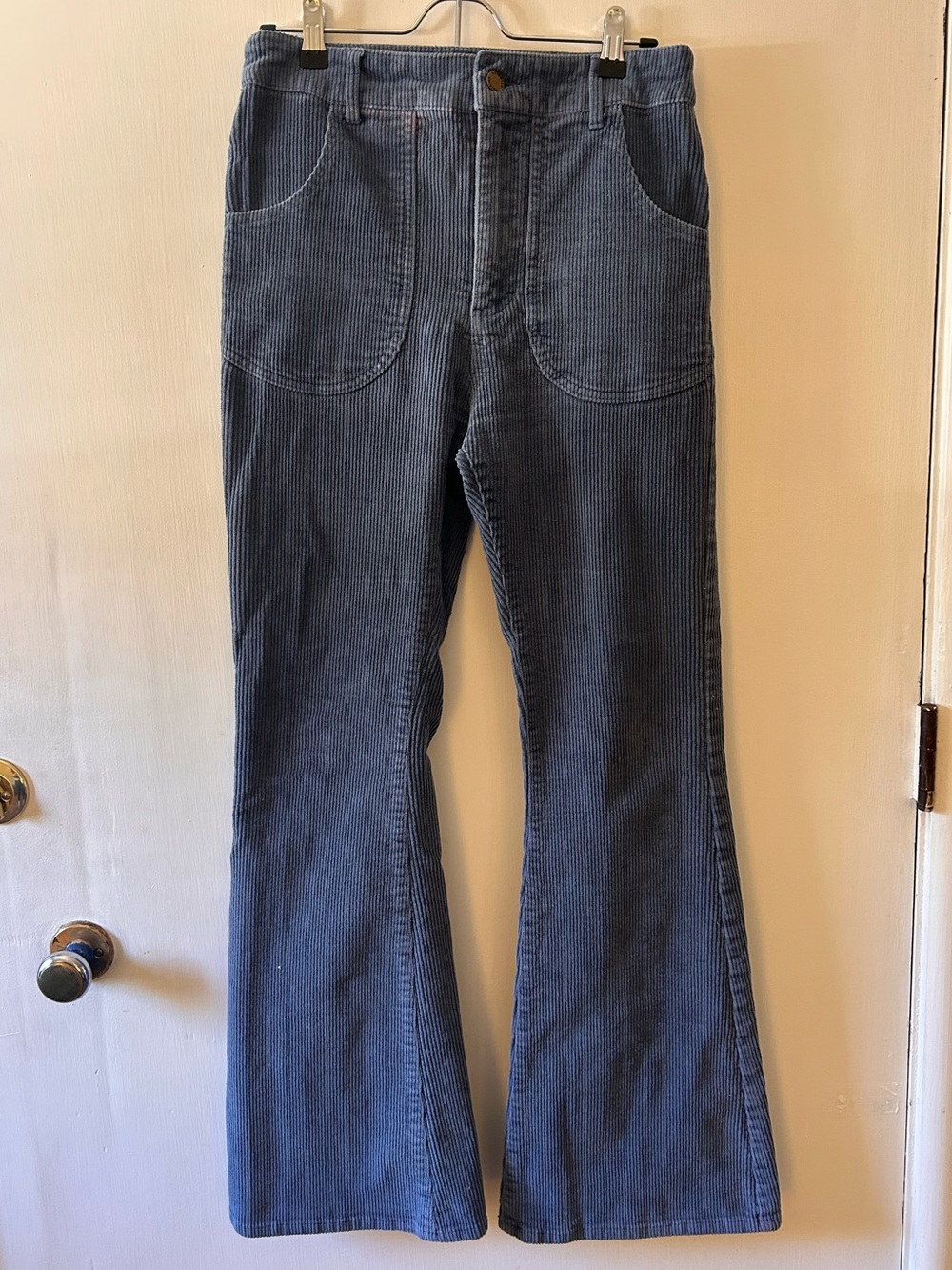 Hammies High-Rise Blue Corduroy Flare Pants - size 28